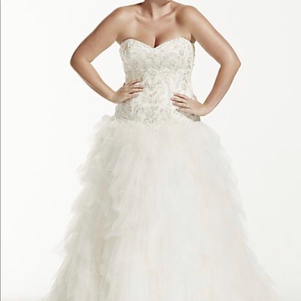 White wedding dress 18W